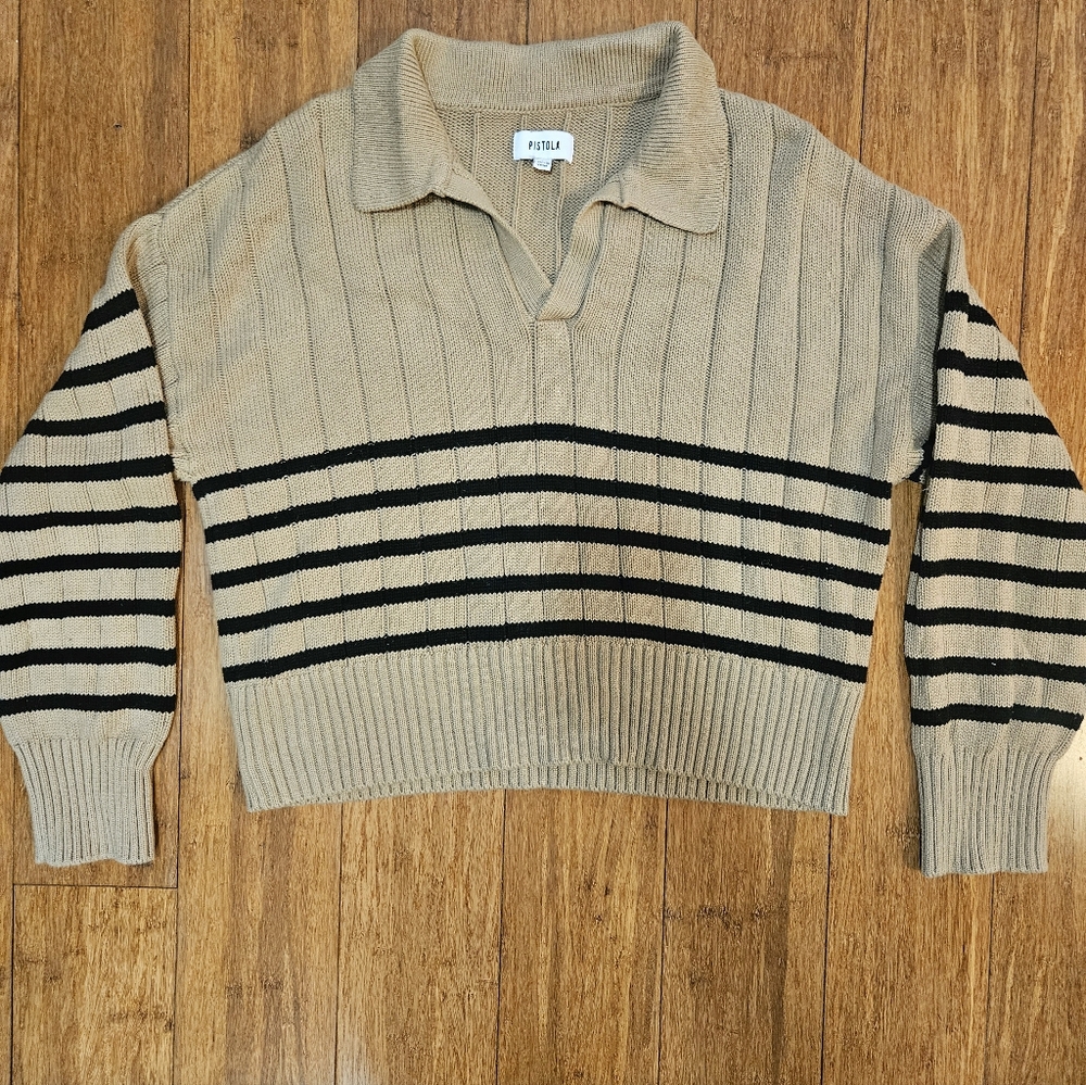 Pistols Collared Sweater Size Large